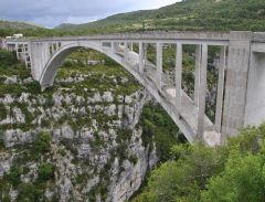 Pont d'Artuby dans les Gorges du Verdon